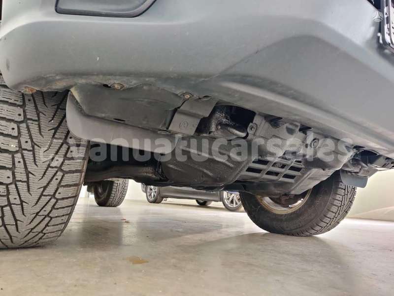 Big with watermark toyota hilux shefa port vila 870