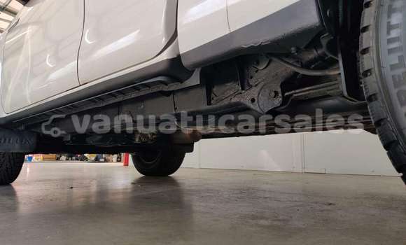 Buy Used Toyota Hilux White Car in Port Vila in Shefa Buy Used Toyota Hilux White Car in Port Vila in Shefa