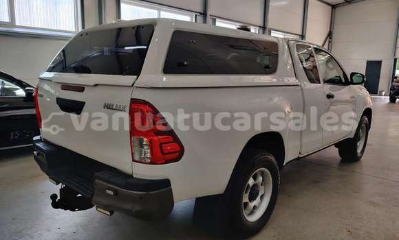 Buy Used Toyota Hilux White Car in Port Vila in Shefa Buy Used Toyota Hilux White Car in Port Vila in Shefa
