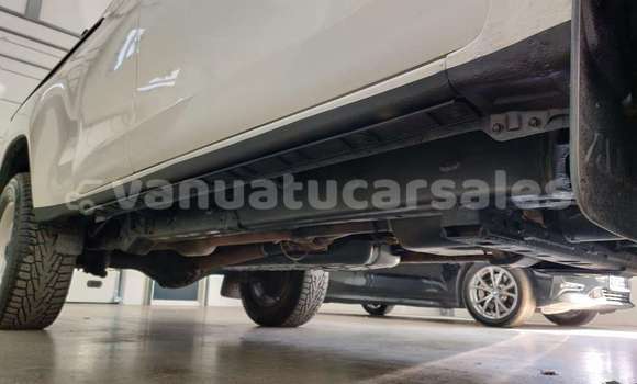 Buy Used Toyota Hilux White Car in Port Vila in Shefa Buy Used Toyota Hilux White Car in Port Vila in Shefa