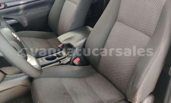 Buy Used Toyota Hilux White Car in Port Vila in Shefa Buy Used Toyota Hilux White Car in Port Vila in Shefa