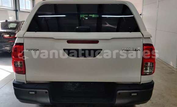 Buy Used Toyota Hilux White Car in Port Vila in Shefa Buy Used Toyota Hilux White Car in Port Vila in Shefa