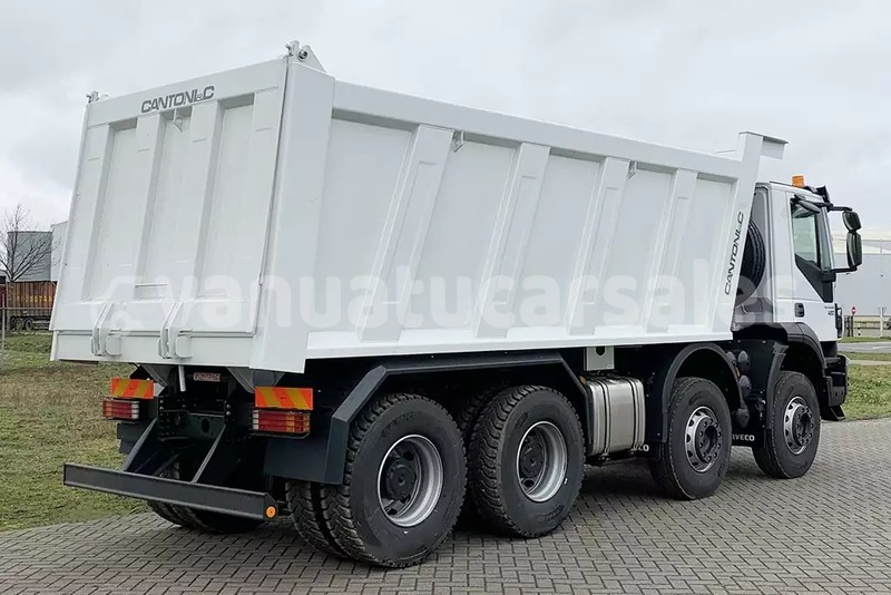 Big with watermark iveco massif shefa port vila 871