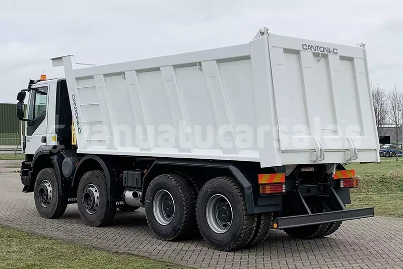 Big with watermark iveco massif shefa port vila 871