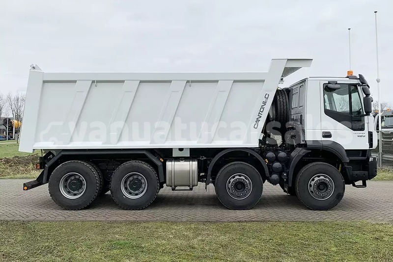 Big with watermark iveco massif shefa port vila 871
