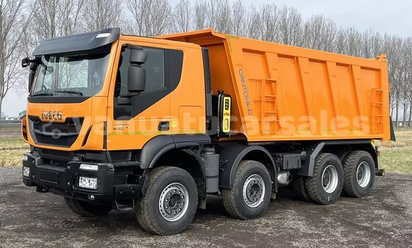 Buy Used IVECO Massif Other Car in Port Havannah in Shefa