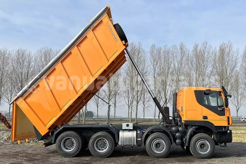 Big with watermark iveco massif shefa port havannah 872