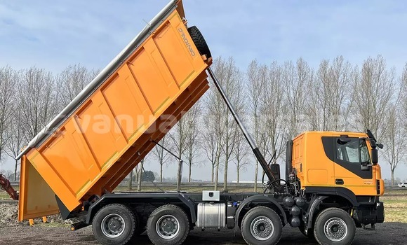 Buy Used IVECO Massif Other Car in Port Havannah in Shefa Buy Used IVECO Massif Other Car in Port Havannah in Shefa