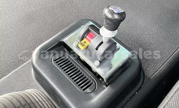 Buy Used IVECO Massif Green Car in Wuro in Malampa Buy Used IVECO Massif Green Car in Wuro in Malampa