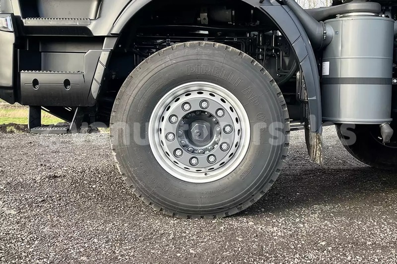 Big with watermark iveco massif malampa wuro 873