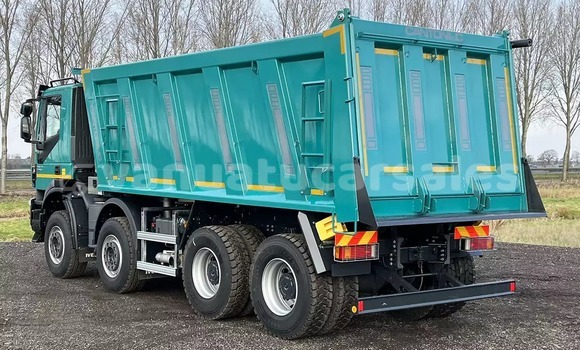 Buy Used IVECO Massif Green Car in Wuro in Malampa Buy Used IVECO Massif Green Car in Wuro in Malampa