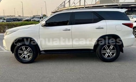 Buy Used Toyota Fortuner White Car in Port Vila in Shefa Buy Used Toyota Fortuner White Car in Port Vila in Shefa