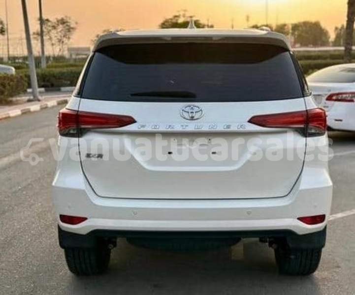 Big with watermark toyota fortuner shefa port vila 877