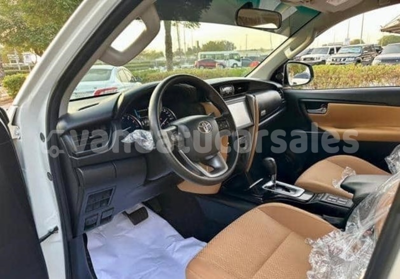 Big with watermark toyota fortuner shefa port vila 877