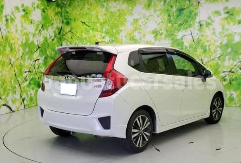 Big with watermark honda fit shefa port vila 884