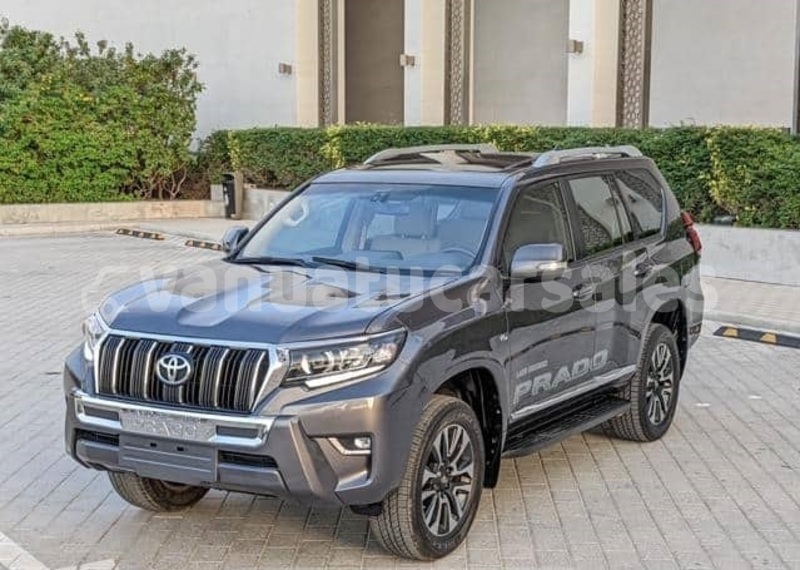 Big with watermark toyota land cruiser prado shefa port vila 885