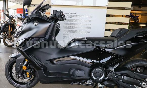 Buy New Yamaha TMAX Black Bike in Burumba in Shefa Buy New Yamaha TMAX Black Bike in Burumba in Shefa