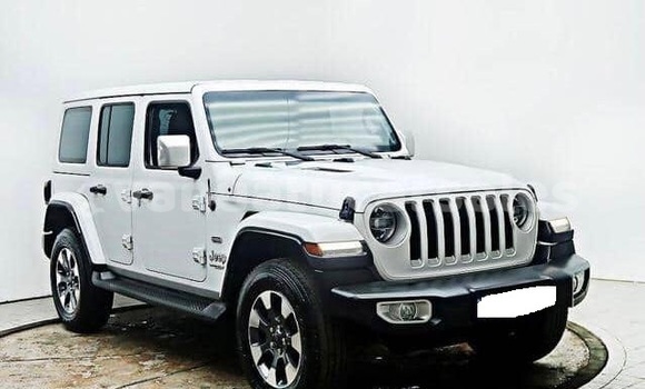 Buy Used Jeep Wrangler White Car in Port Vila in Shefa