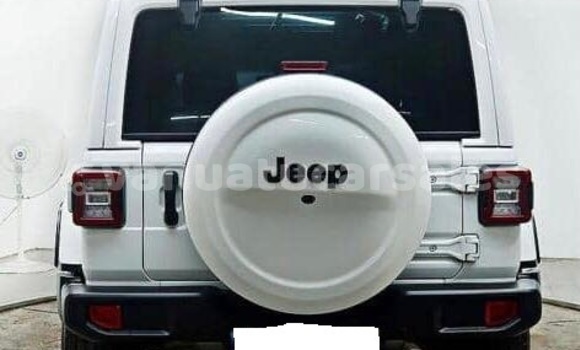 Buy Used Jeep Wrangler White Car in Port Vila in Shefa Buy Used Jeep Wrangler White Car in Port Vila in Shefa
