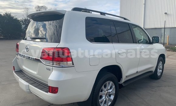 Acheter Occasion Voiture Toyota Land Cruiser Blanc à Port Vila, Shefa Acheter Occasion Voiture Toyota Land Cruiser Blanc à Port Vila, Shefa