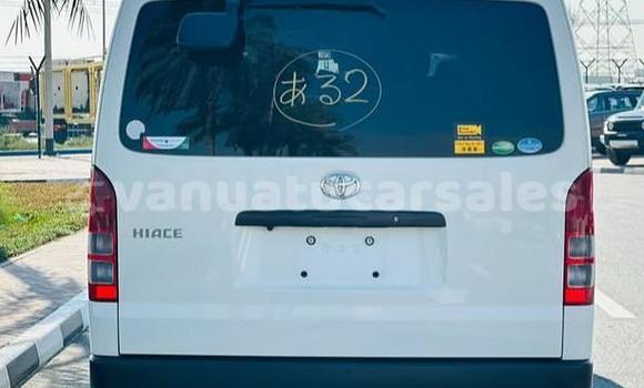 Acheter Occasion Voiture Toyota Hiace Blanc à Port Vila, Shefa Acheter Occasion Voiture Toyota Hiace Blanc à Port Vila, Shefa
