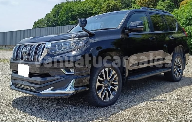 Big with watermark toyota land cruiser prado shefa port vila 909