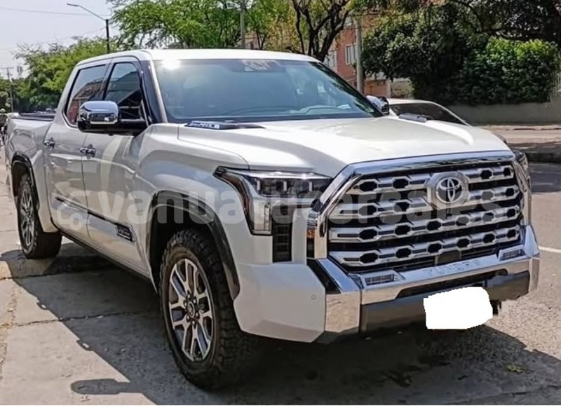 Big with watermark toyota tundra shefa port vila 915