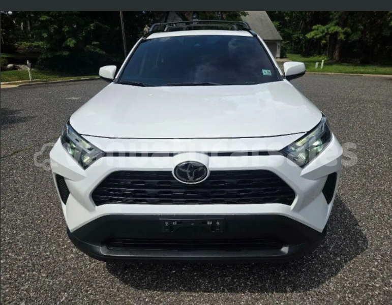 Big with watermark toyota rav4 penama asanvari 920