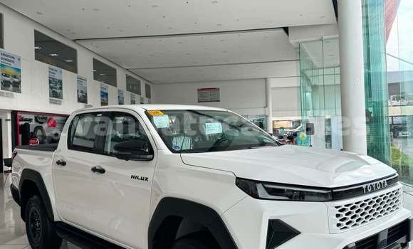 Buy New Toyota Hilux White Car in Port Vila in Shefa Buy New Toyota Hilux White Car in Port Vila in Shefa