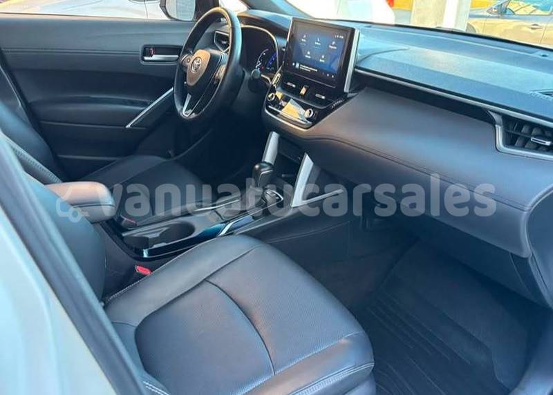 Big with watermark toyota corolla cross shefa port vila 924
