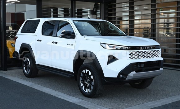 Buy New Toyota Hilux White Car in Port Vila in Shefa Buy New Toyota Hilux White Car in Port Vila in Shefa