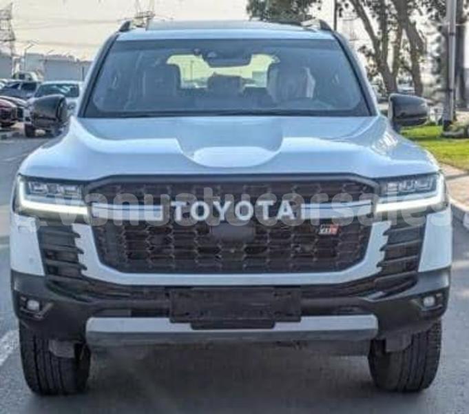 Big with watermark toyota land cruiser shefa port vila 929