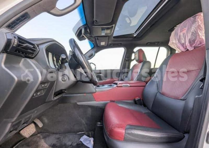 Big with watermark toyota land cruiser shefa port vila 929