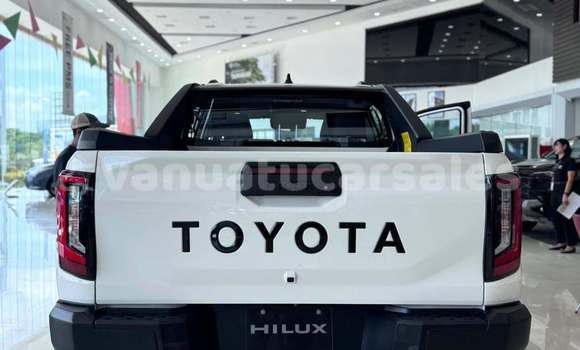 Acheter Neuf Voiture Toyota Hilux Surf Blanc à Port Vila, Shefa Acheter Neuf Voiture Toyota Hilux Surf Blanc à Port Vila, Shefa