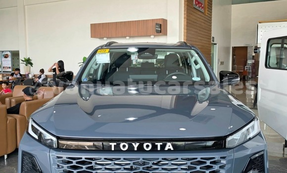 Acheter Neuf Voiture Toyota Hiluxe VIGO Blanc à Port Havannah, Shefa Acheter Neuf Voiture Toyota Hiluxe VIGO Blanc à Port Havannah, Shefa