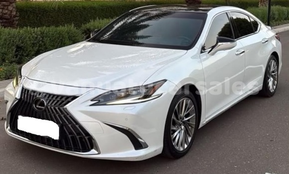 Acheter Occasion Voiture Lexus ES Blanc à Port Vila, Shefa