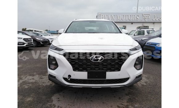 Acheter Import Voiture Hyundai Santa Fe Blanc à Import - Dubai, Malampa Acheter Import Voiture Hyundai Santa Fe Blanc à Import - Dubai, Malampa