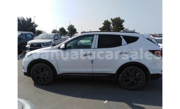Acheter Import Voiture Hyundai Santa Fe Blanc à Import - Dubai, Malampa Acheter Import Voiture Hyundai Santa Fe Blanc à Import - Dubai, Malampa