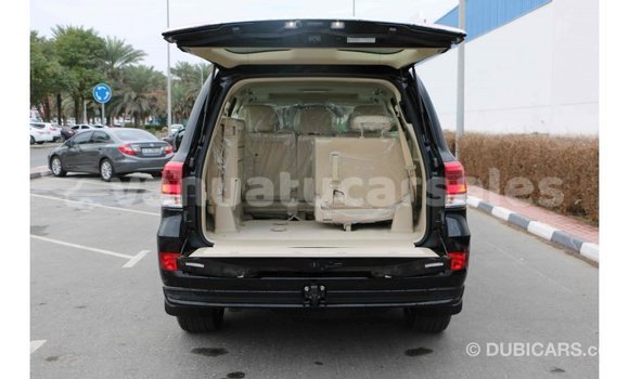 Acheter Import Voiture Toyota Land Cruiser Noir à Import - Dubai, Malampa Acheter Import Voiture Toyota Land Cruiser Noir à Import - Dubai, Malampa