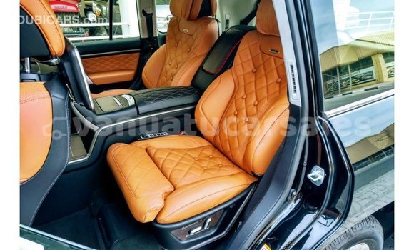 Acheter Import Voiture Toyota Land Cruiser Noir à Import - Dubai, Malampa Acheter Import Voiture Toyota Land Cruiser Noir à Import - Dubai, Malampa