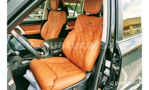 Acheter Import Voiture Toyota Land Cruiser Noir à Import - Dubai, Malampa Acheter Import Voiture Toyota Land Cruiser Noir à Import - Dubai, Malampa